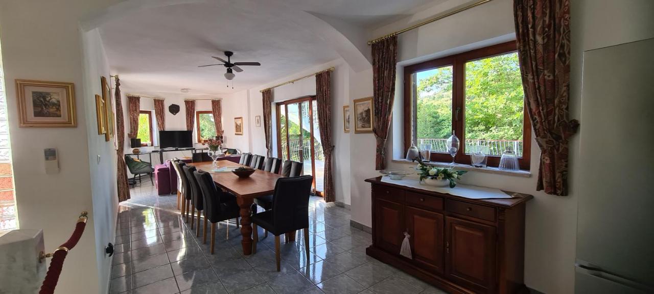 Villa Mittler Ловран Экстерьер фото